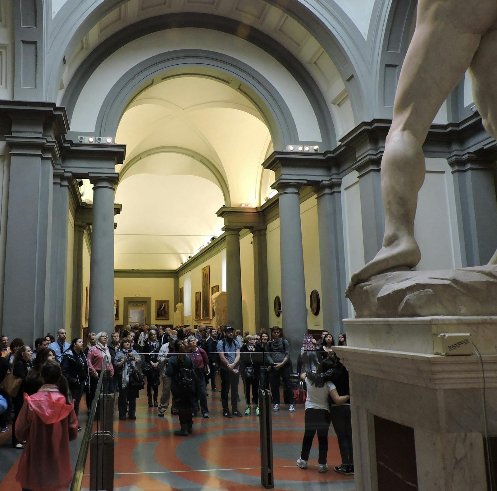 Galleria dell'Accademia widziana od stóp Dawida